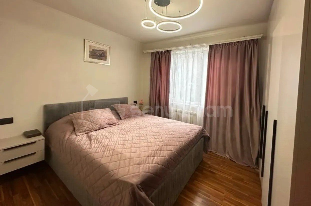 3 Սենյականոց Բնակարան, 68քմ, 2/12 հարկ, Կապիտալ Վերանորոգված