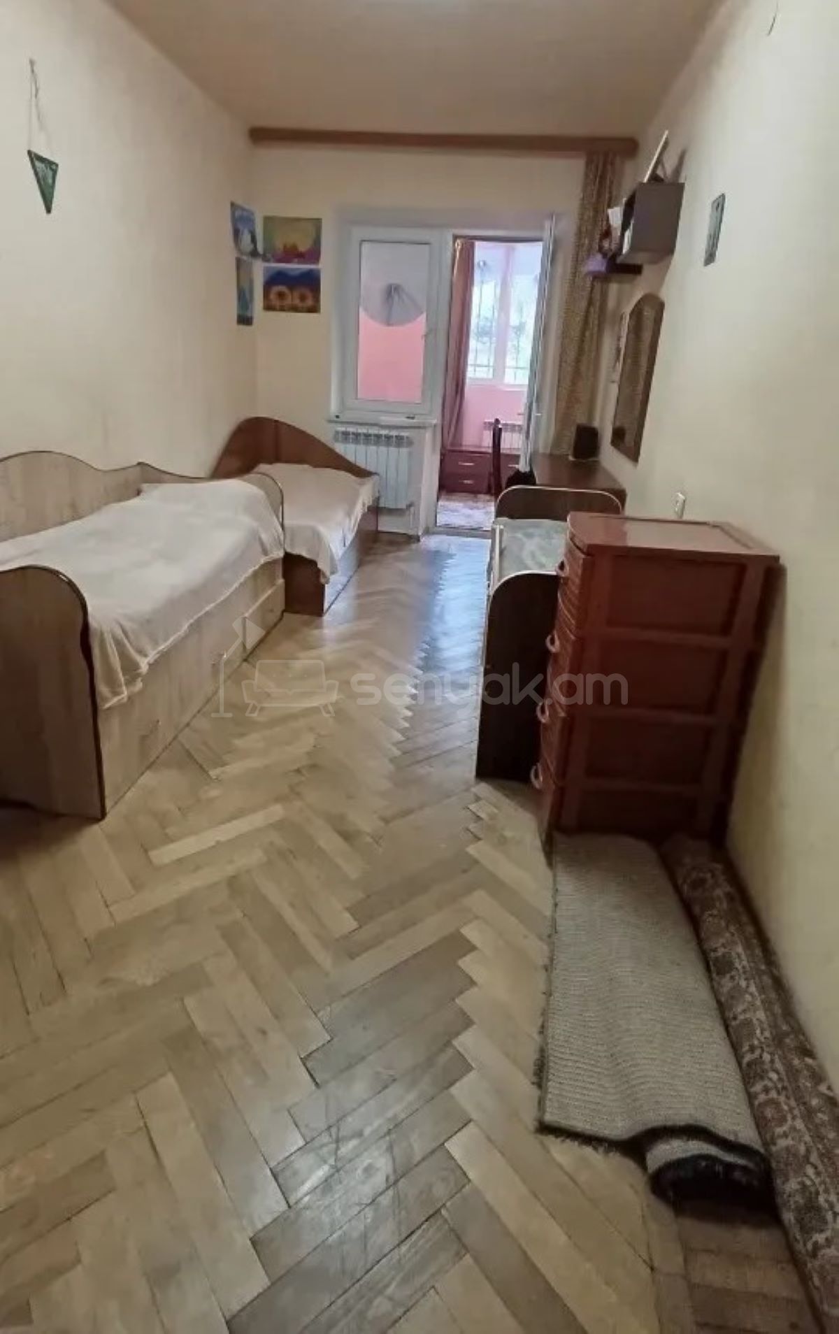 3 Սենյականոց Բնակարան Քարե Շենքում, 51քմ, 1/5 հարկ, Կապիտալ Վերանորոգված