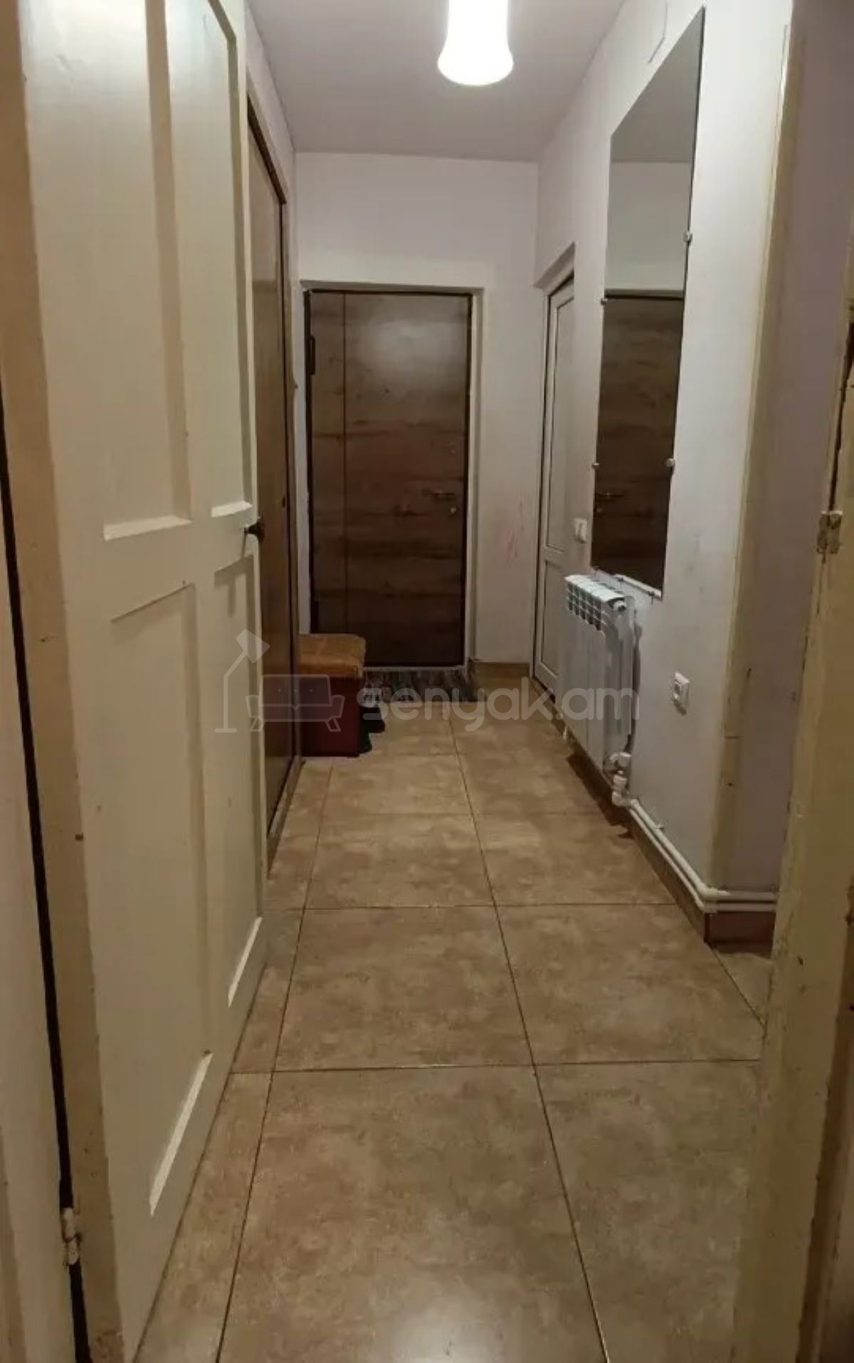 3 Սենյականոց Բնակարան Քարե Շենքում, 51քմ, 1/5 հարկ, Կապիտալ Վերանորոգված