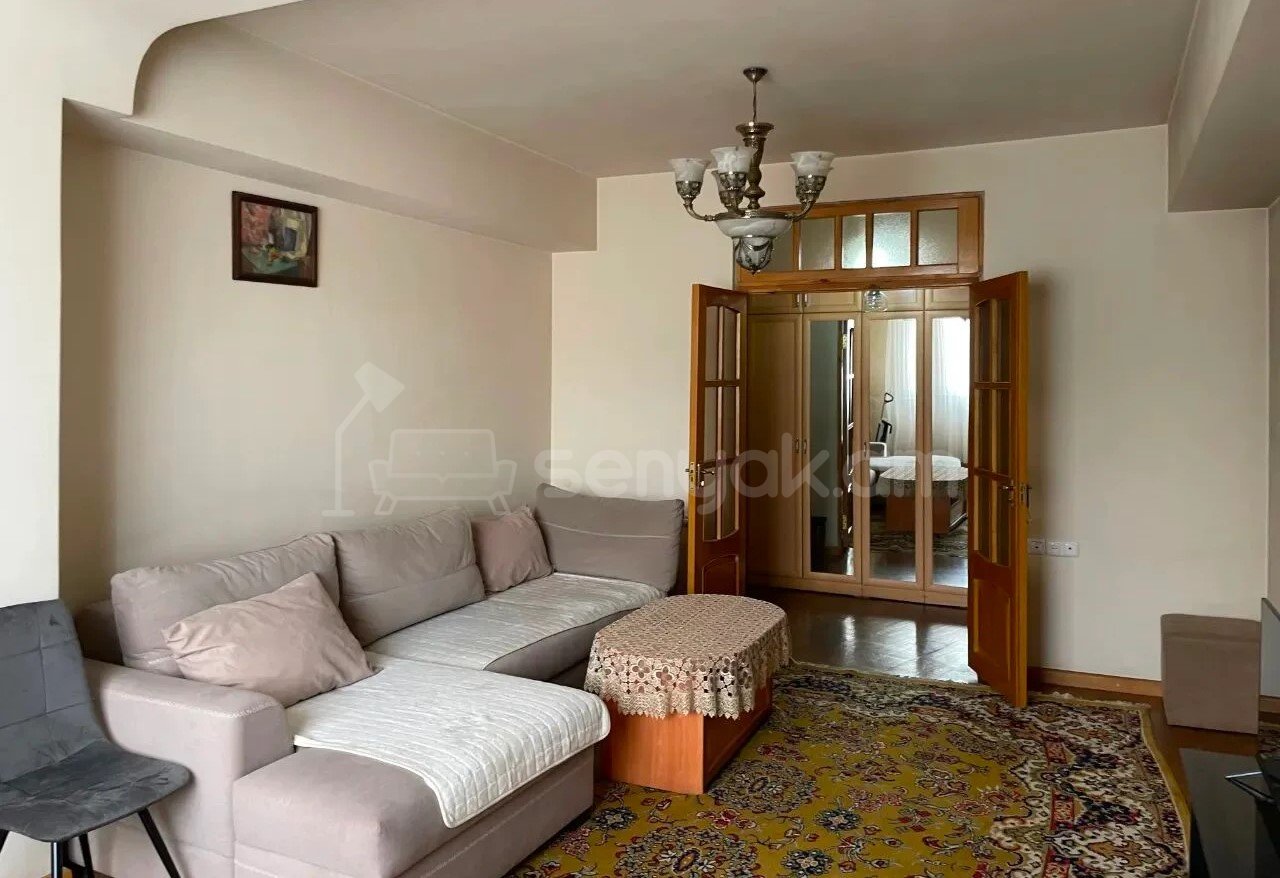 2 Սենյականոց Բնակարան, 70քմ, 3/9 հարկ, Նորմալ Վիճակում