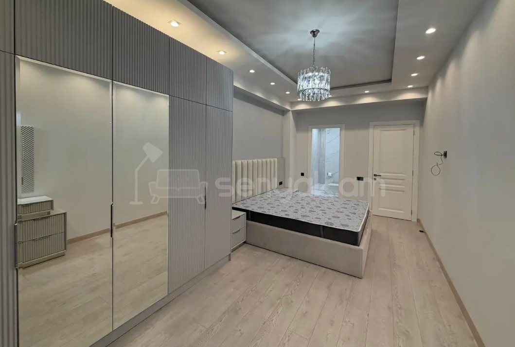 3 Սենյականոց Բնակարան Նորակառույցում, 125քմ, 9/18 հարկ, Դիզայներական Վերանորոգված, Կահավորված, Արևկող