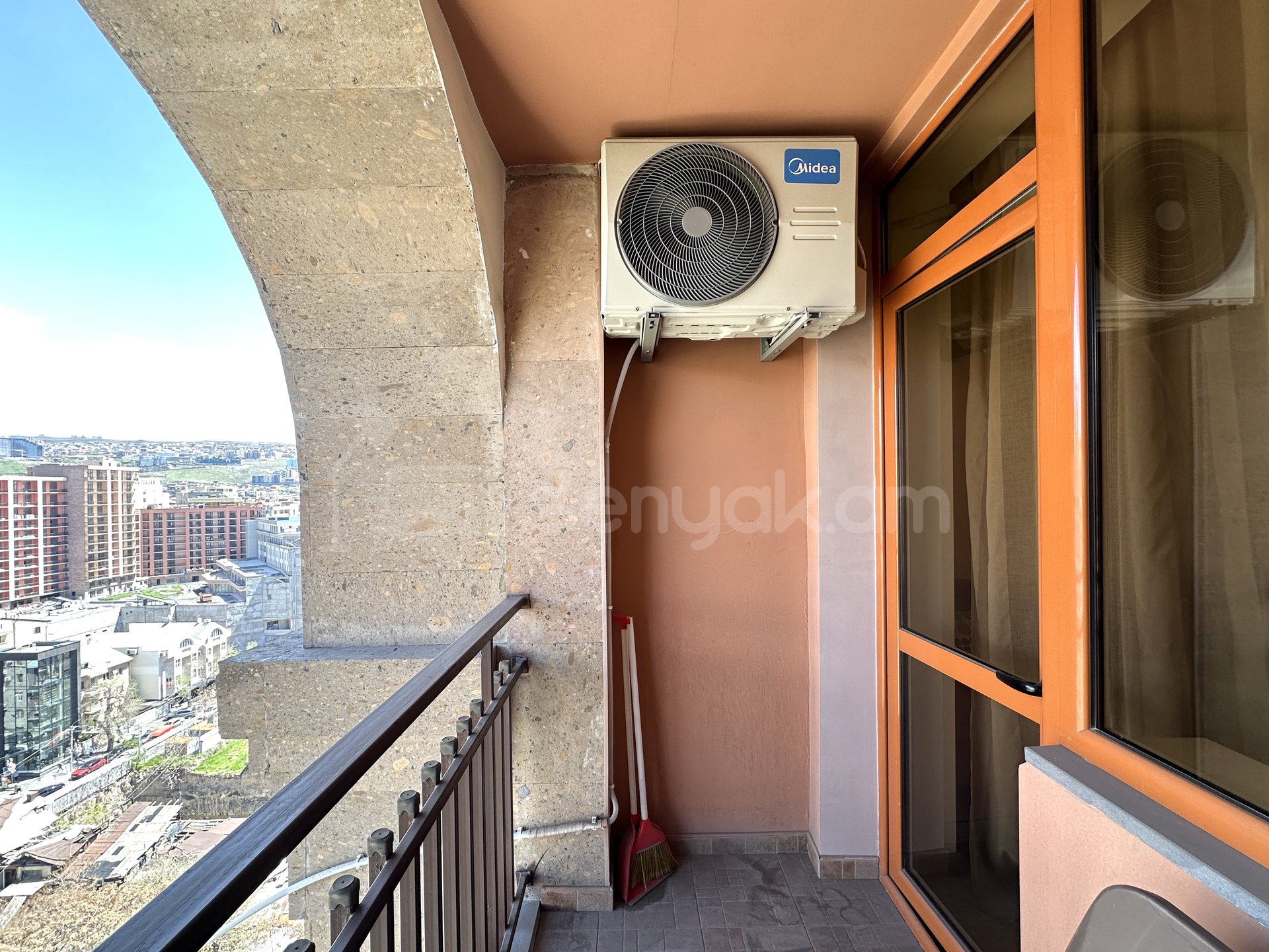 2 Սենյականոց Բնակարան Նորակառույցում, 54քմ, 14/14 հարկ, Կապիտալ Վերանորոգված, Կահավորված