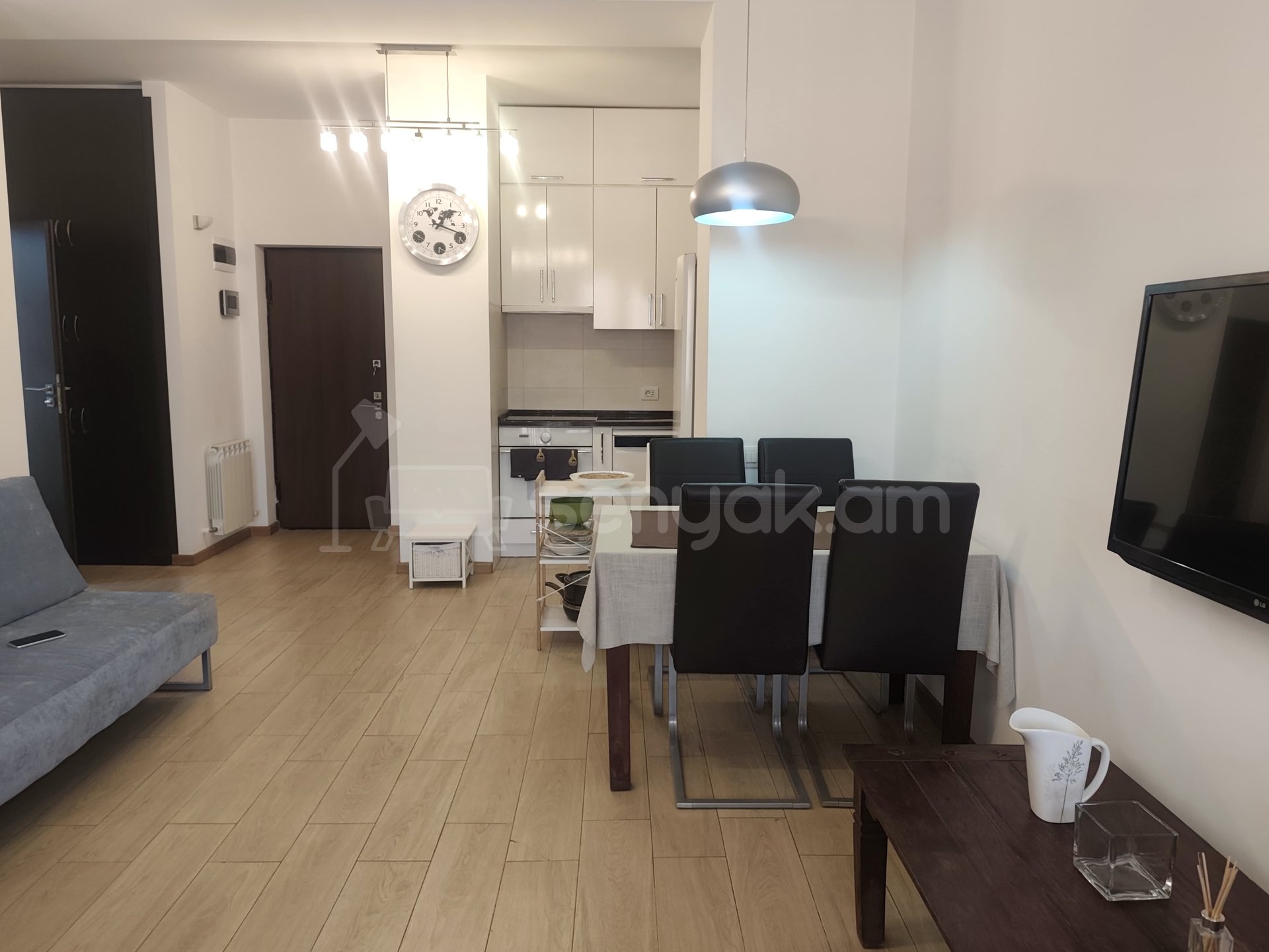 2 Սենյականոց Բնակարան Նորակառույցում, 54քմ, 14/14 հարկ, Կապիտալ Վերանորոգված, Կահավորված, Արևկող