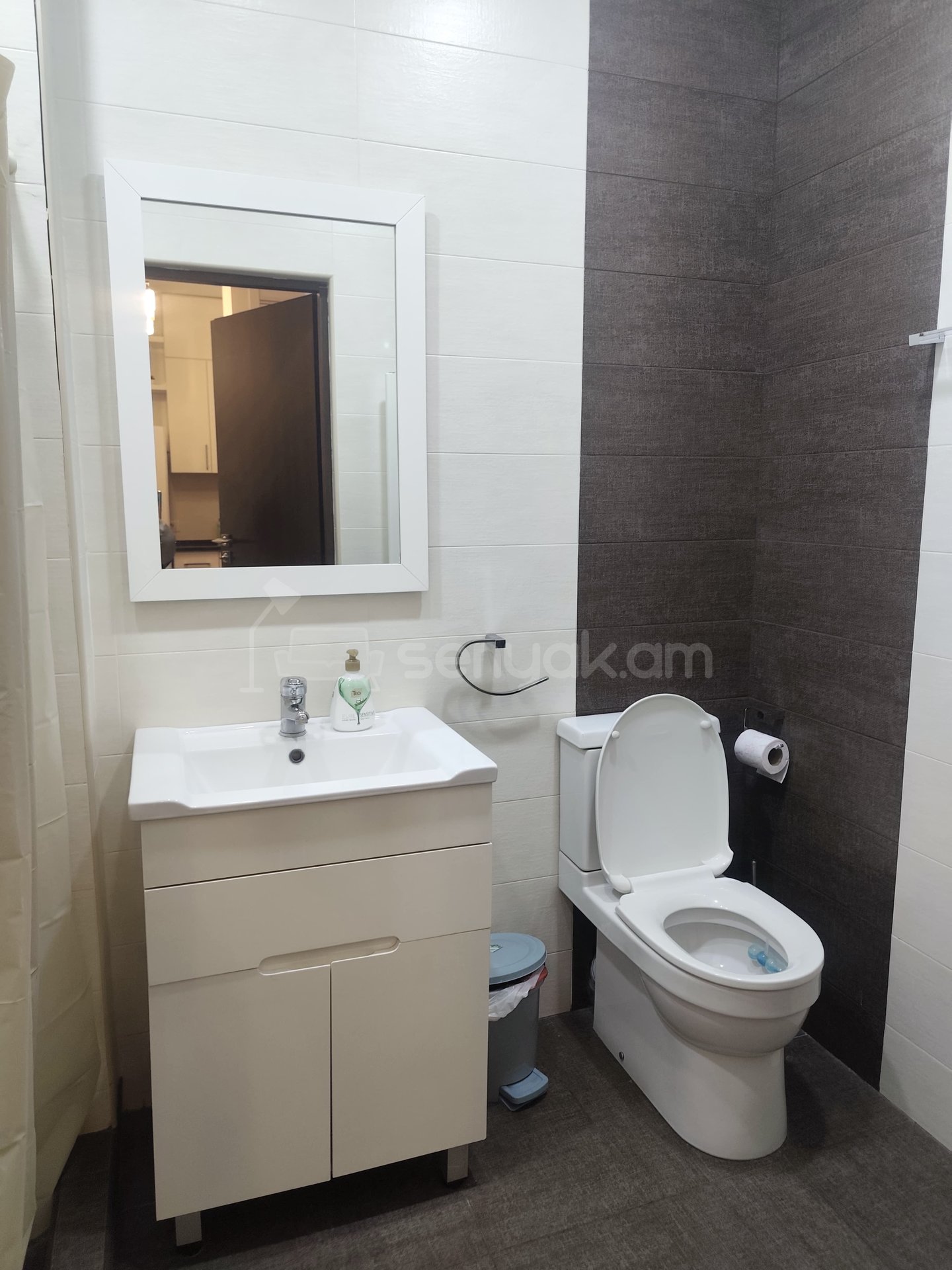 2 Սենյականոց Բնակարան Նորակառույցում, 54քմ, 14/14 հարկ, Կապիտալ Վերանորոգված, Կահավորված, Արևկող