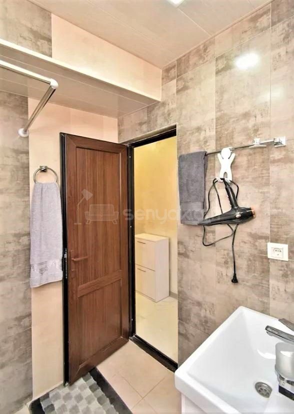 2 Սենյականոց Բնակարան, 44քմ, 2/5 հարկ, Կապիտալ Վերանորոգված, Կահավորված