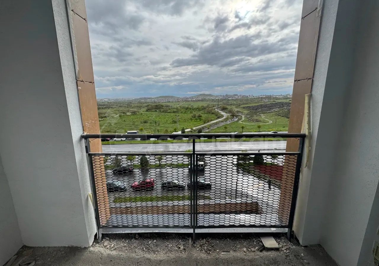 2 Սենյականոց Բնակարան Նորակառույցում, 65քմ, 6/21 հարկ, Զրոյական Վիճակում