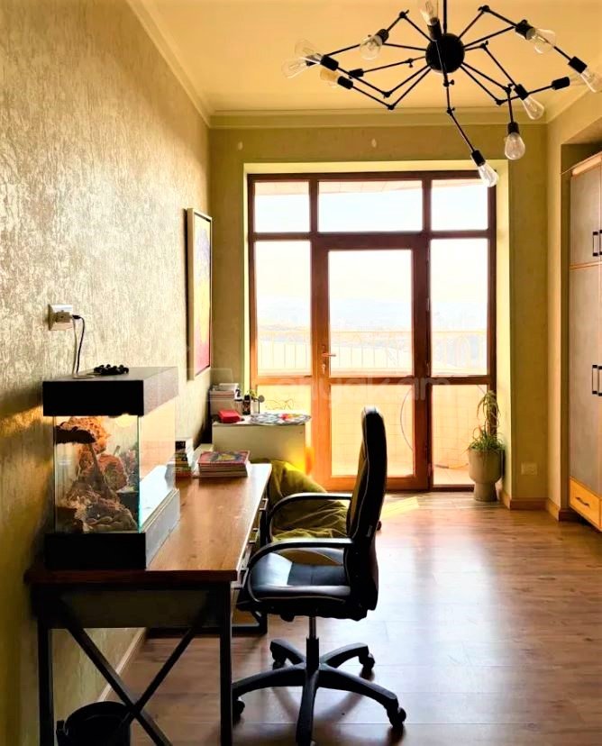 4 Սենյականոց Բնակարան Նորակառույցում, 146քմ, 6/8 հարկ, Կապիտալ Վերանորոգված