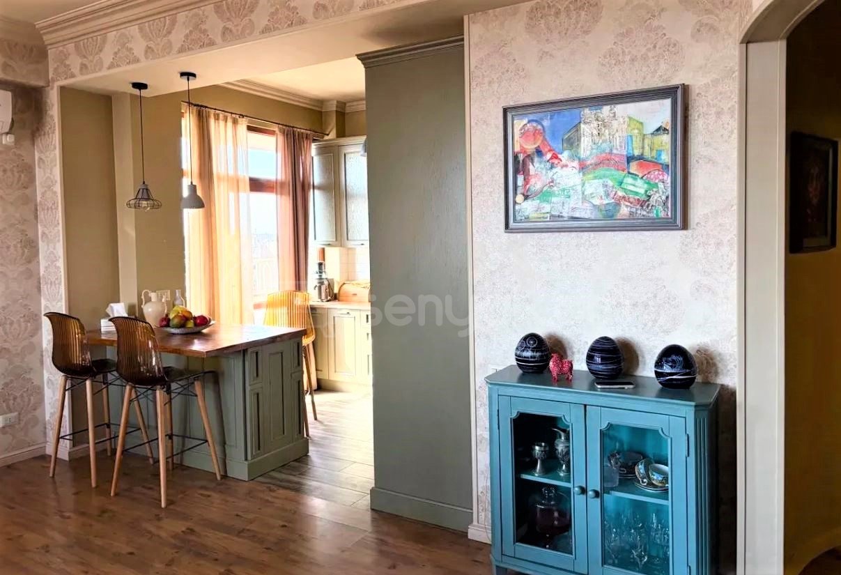 4 Սենյականոց Բնակարան Նորակառույցում, 146քմ, 6/8 հարկ, Կապիտալ Վերանորոգված