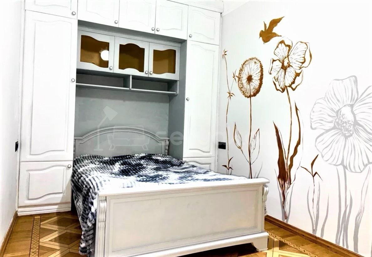 3 Սենյականոց Բնակարան Քարե Շենքում, 76քմ, 3/8 հարկ, Կապիտալ Վերանորոգված, Կահավորված