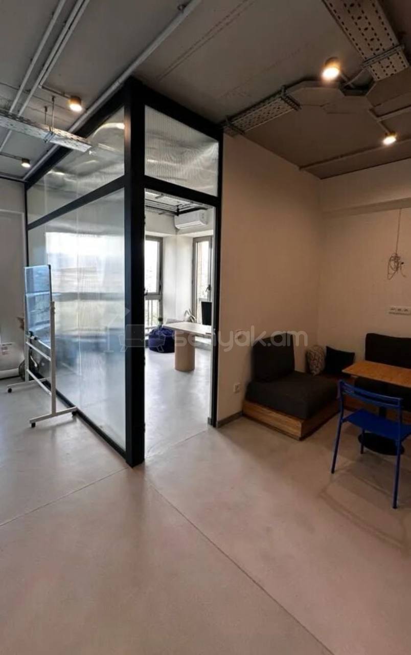 Օֆիսային Տարածք, 96քմ, Կապիտալ Վերանորոգված