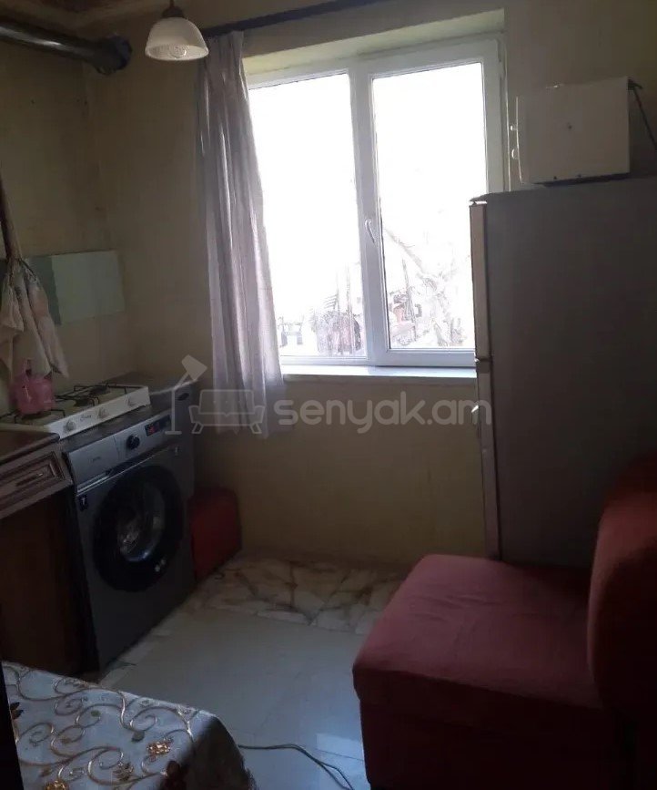 2 Սենյականոց Բնակարան, 51քմ, 2/5 հարկ, Կոսմետիկ Վերանորոգված