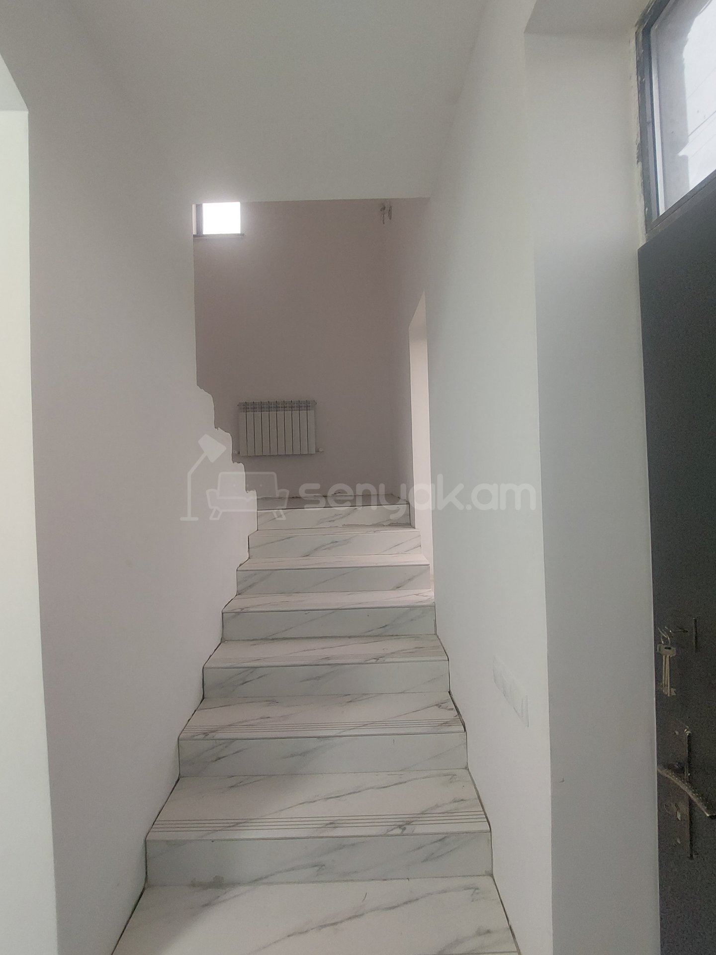 5 Սենյականոց Սեփական Տուն, 160քմ, Կապիտալ Վերանորոգված