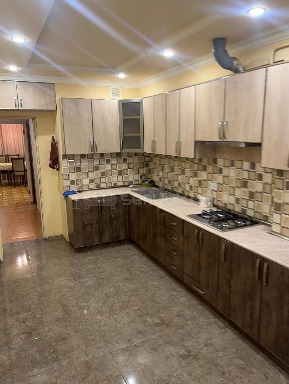 2 Սենյականոց Բնակարան, 67քմ, 1/10 հարկ, Նորմալ Վիճակում