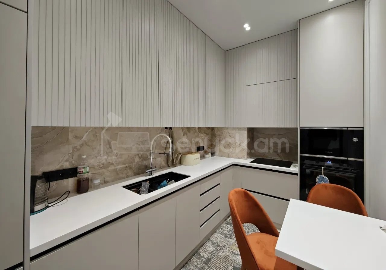 3 Սենյականոց Բնակարան Նորակառույցում, 75քմ, 8/16 հարկ, Դիզայներական Վերանորոգված