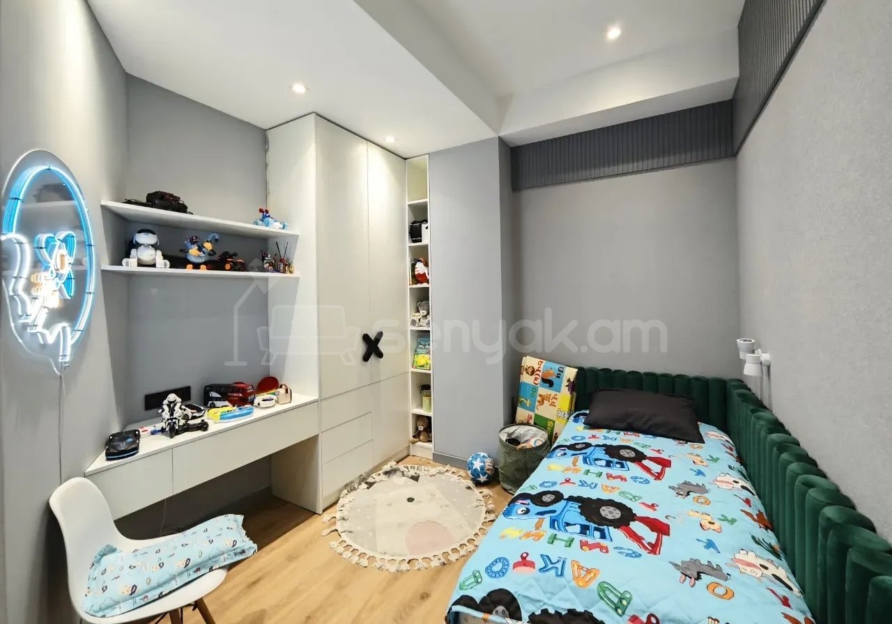 3 Սենյականոց Բնակարան Նորակառույցում, 75քմ, 8/16 հարկ, Դիզայներական Վերանորոգված