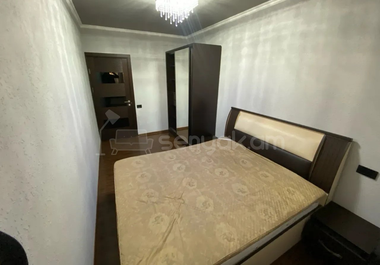 3 Սենյականոց Բնակարան, 96քմ, 9/9 հարկ, Նորմալ Վիճակում, Կահավորված