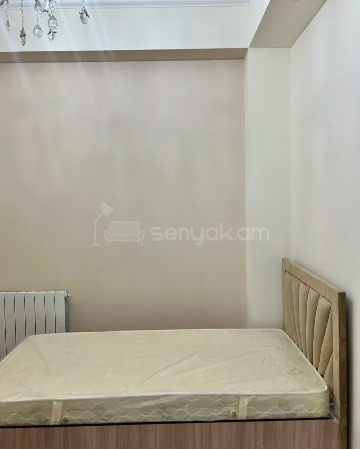 3 Սենյականոց Բնակարան, 80քմ, 2/18 հարկ, Դիզայներական Վերանորոգված, Կահավորված