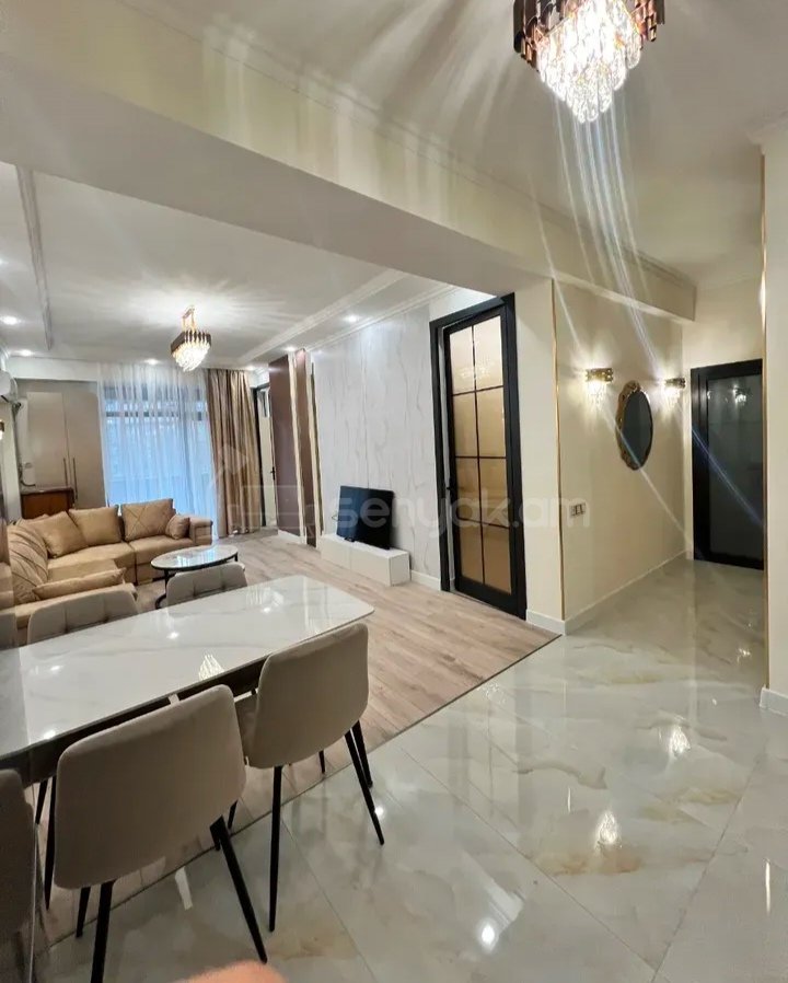 3 Սենյականոց Բնակարան, 80քմ, 2/18 հարկ, Դիզայներական Վերանորոգված, Կահավորված