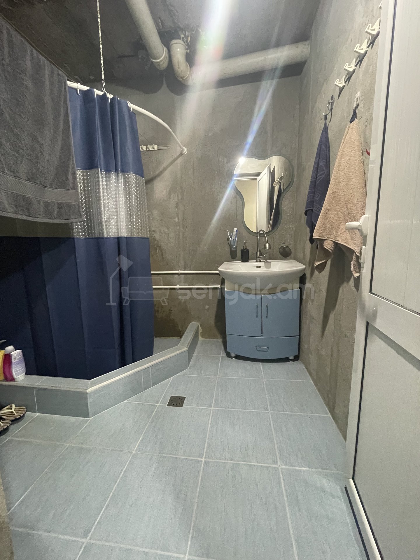 6 Սենյականոց Սեփական Տուն, 188քմ, Նորմալ Վիճակում