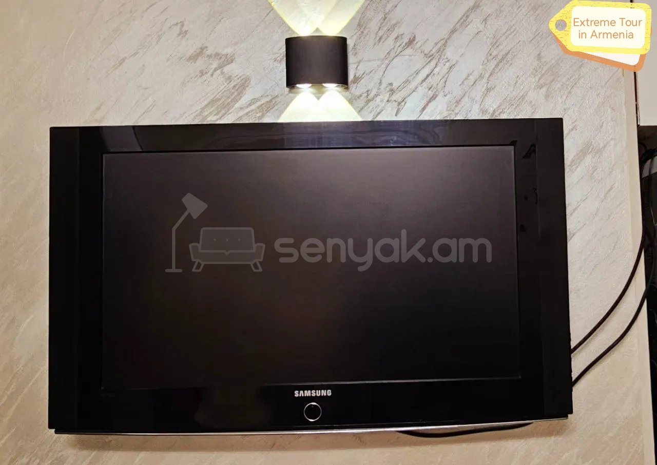 1 Սենյականոց Բնակարան Քարե Շենքում, 32քմ, 4/5 հարկ, Դիզայներական Վերանորոգված, Կահավորված, Արևկող