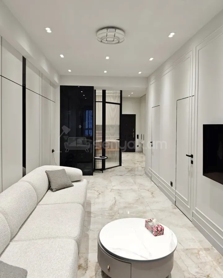 3 Սենյականոց Բնակարան Նորակառույցում, 75քմ, 8/16 հարկ, Դիզայներական Վերանորոգված