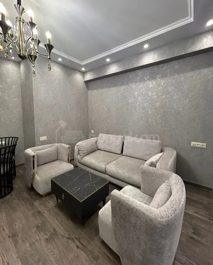 2 Սենյականոց Բնակարան Նորակառույցում, 57քմ, 14/16 հարկ, Կապիտալ Վերանորոգված, Կահավորված