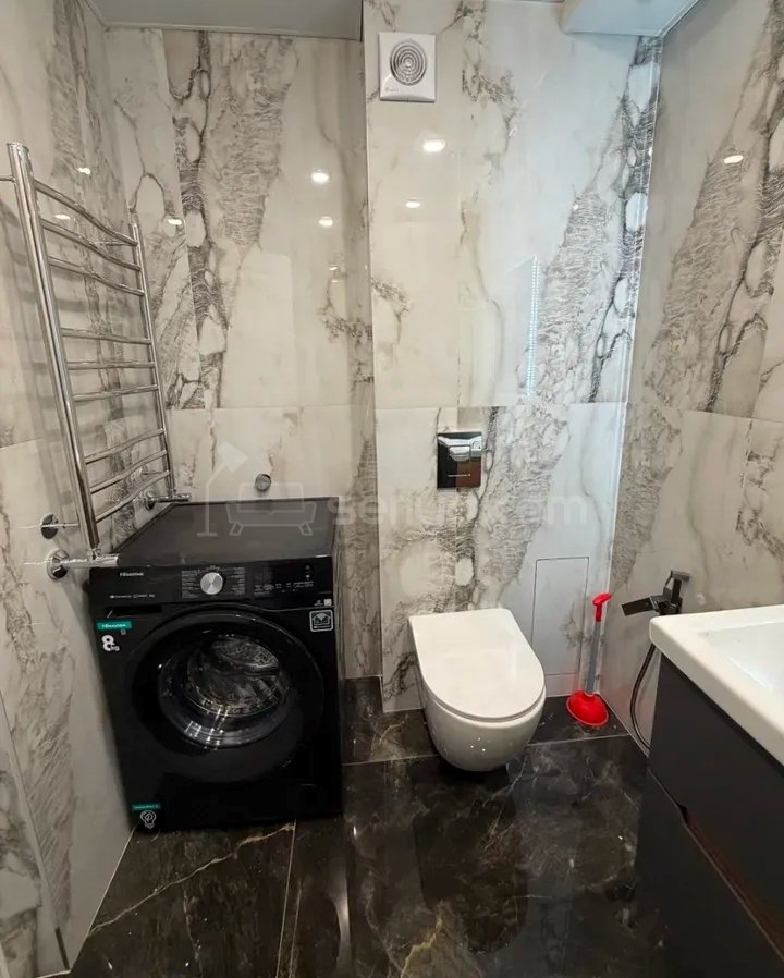 3 Սենյականոց Բնակարան, 63քմ, 5/14 հարկ, Կապիտալ Վերանորոգված