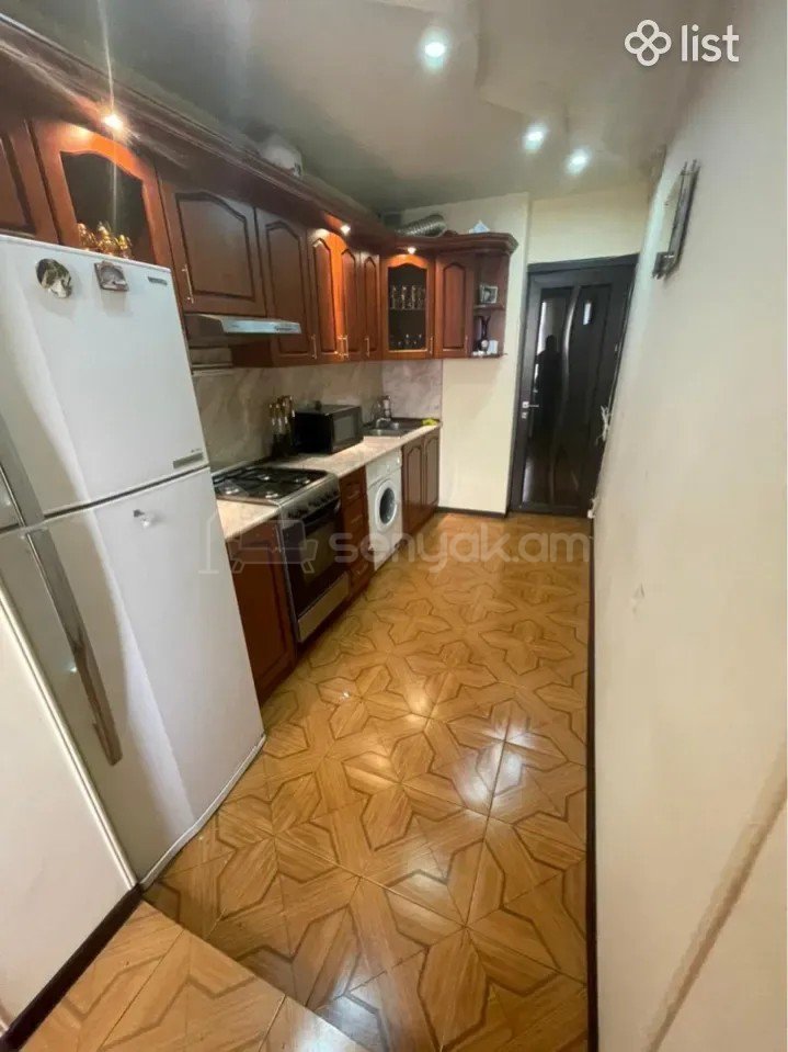 3 Սենյականոց Բնակարան, 65քմ, 7/9 հարկ, Կապիտալ Վերանորոգված, Կահավորված, Արևկող