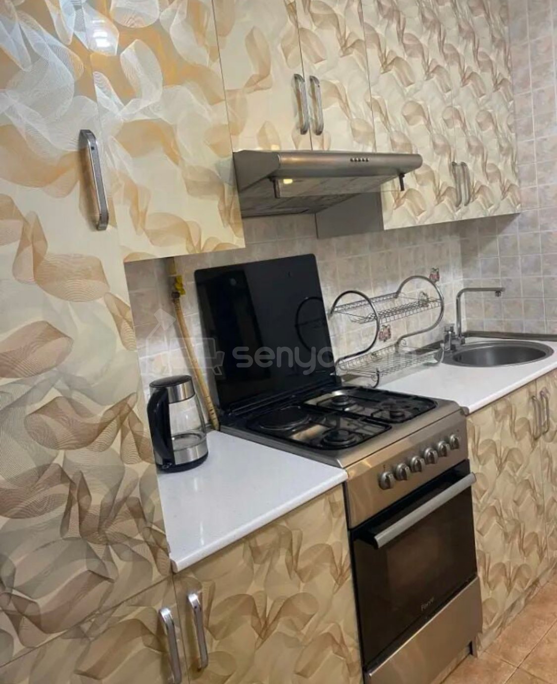 3 Սենյականոց Բնակարան Նորակառույցում, 87քմ, 1/3 հարկ, Կապիտալ Վերանորոգված, Կահավորված