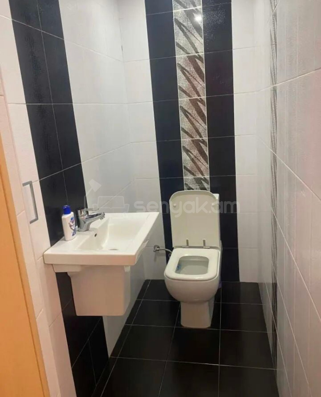 3 Սենյականոց Բնակարան Նորակառույցում, 87քմ, 1/3 հարկ, Կապիտալ Վերանորոգված, Կահավորված