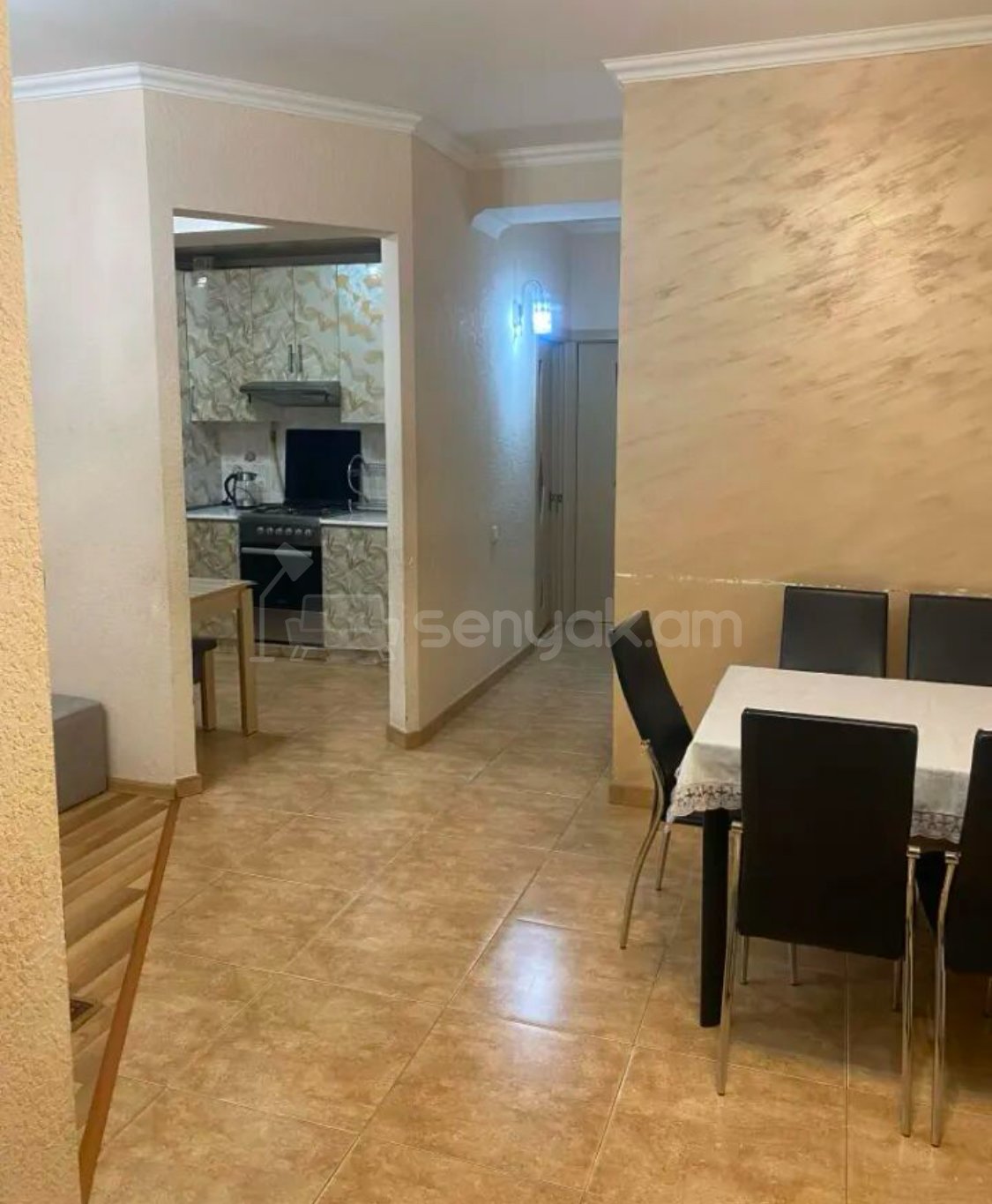 3 Սենյականոց Բնակարան Նորակառույցում, 87քմ, 1/3 հարկ, Կապիտալ Վերանորոգված, Կահավորված