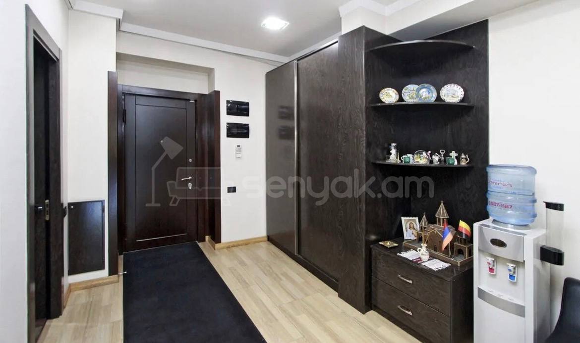 Օֆիսային Տարածք, 110քմ, Կապիտալ Վերանորոգված