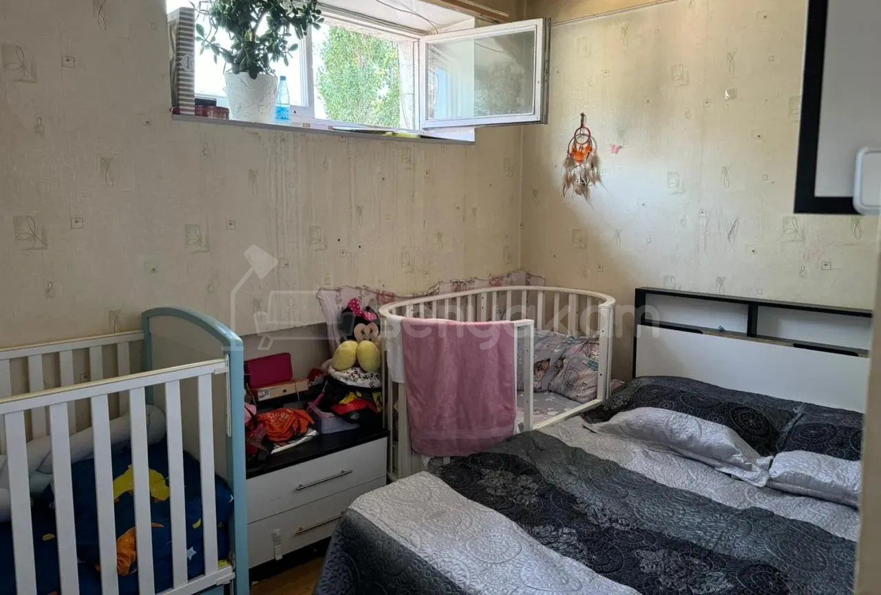 2 Սենյականոց Բնակարան Քարե Շենքում, 50քմ, 4/5 հարկ, Պետական Վիճակում