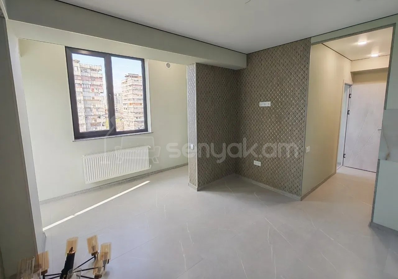 2 Սենյականոց Բնակարան, 38քմ, 10/14 հարկ, Կապիտալ Վերանորոգված