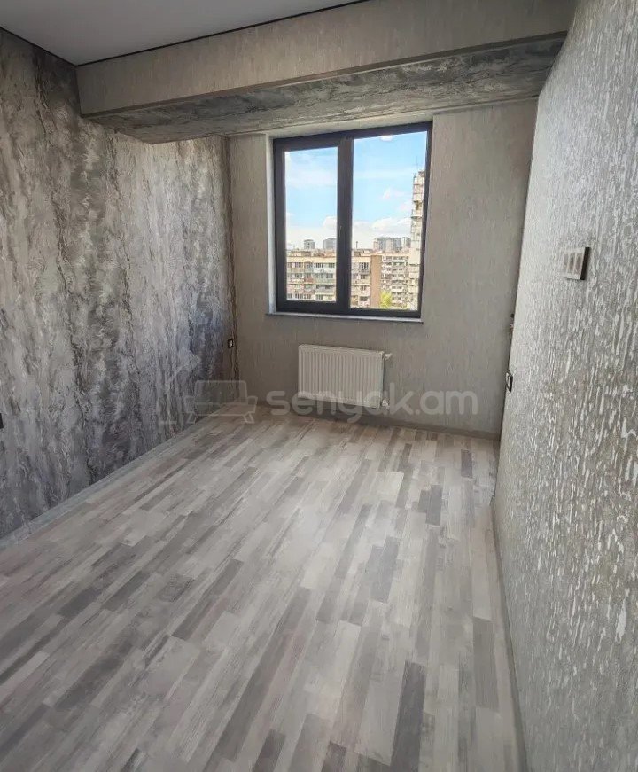 2 Սենյականոց Բնակարան, 38քմ, 10/14 հարկ, Կապիտալ Վերանորոգված