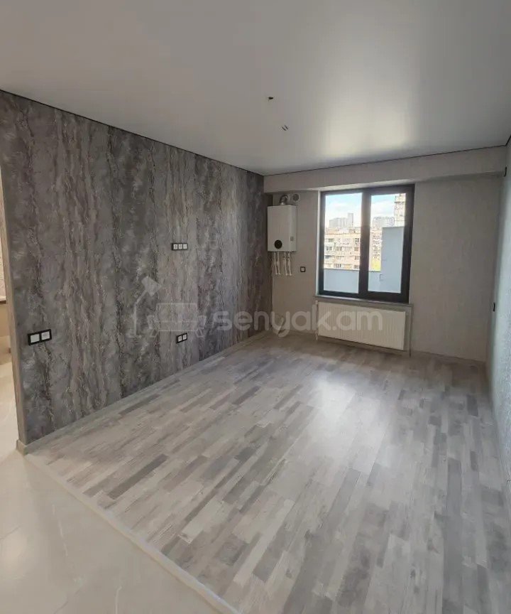 2 Սենյականոց Բնակարան, 38քմ, 10/14 հարկ, Կապիտալ Վերանորոգված