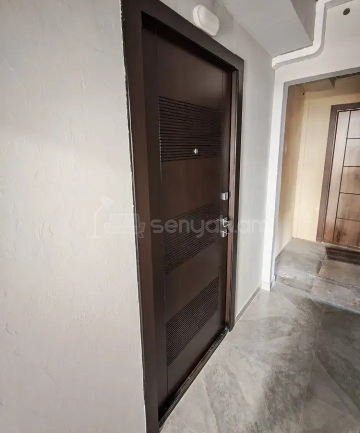 2 Սենյականոց Բնակարան, 38քմ, 10/14 հարկ, Կապիտալ Վերանորոգված