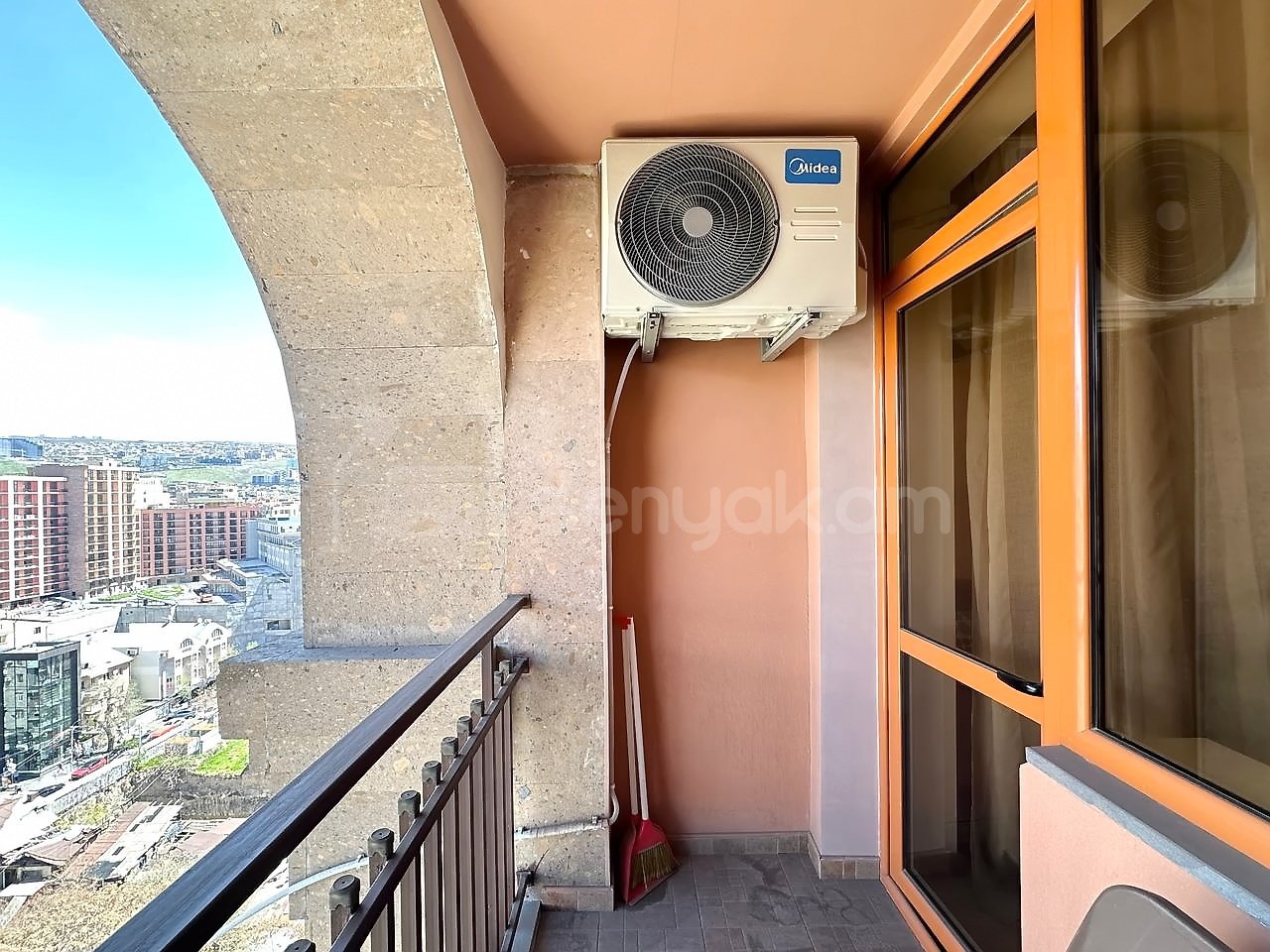 2 Սենյականոց Բնակարան Նորակառույցում, 56քմ, 14/14 հարկ, Կապիտալ Վերանորոգված, Կահավորված, Արևկող