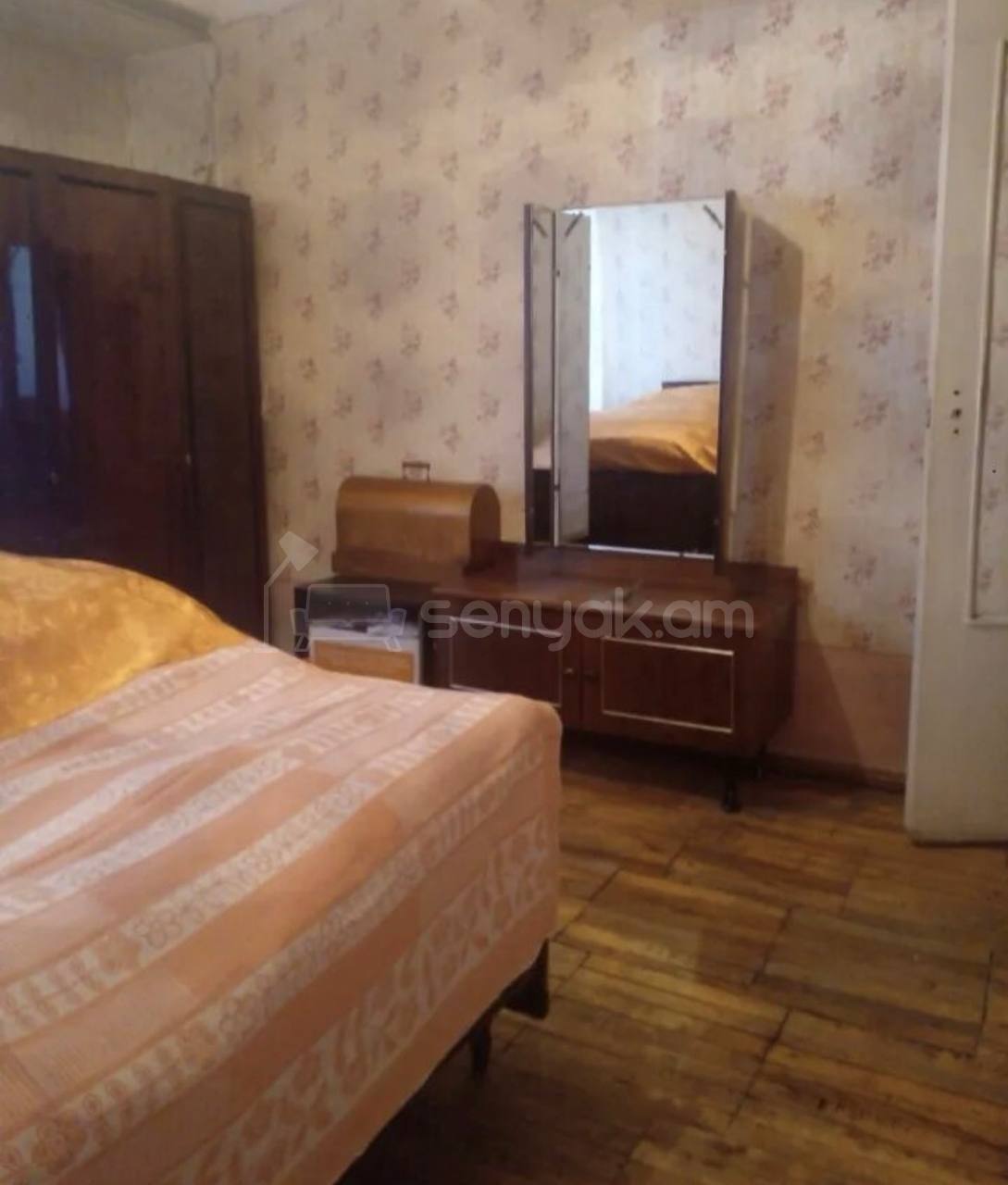 4 Սենյականոց Բնակարան, 79քմ, 1/9 հարկ, Պետական Վիճակում