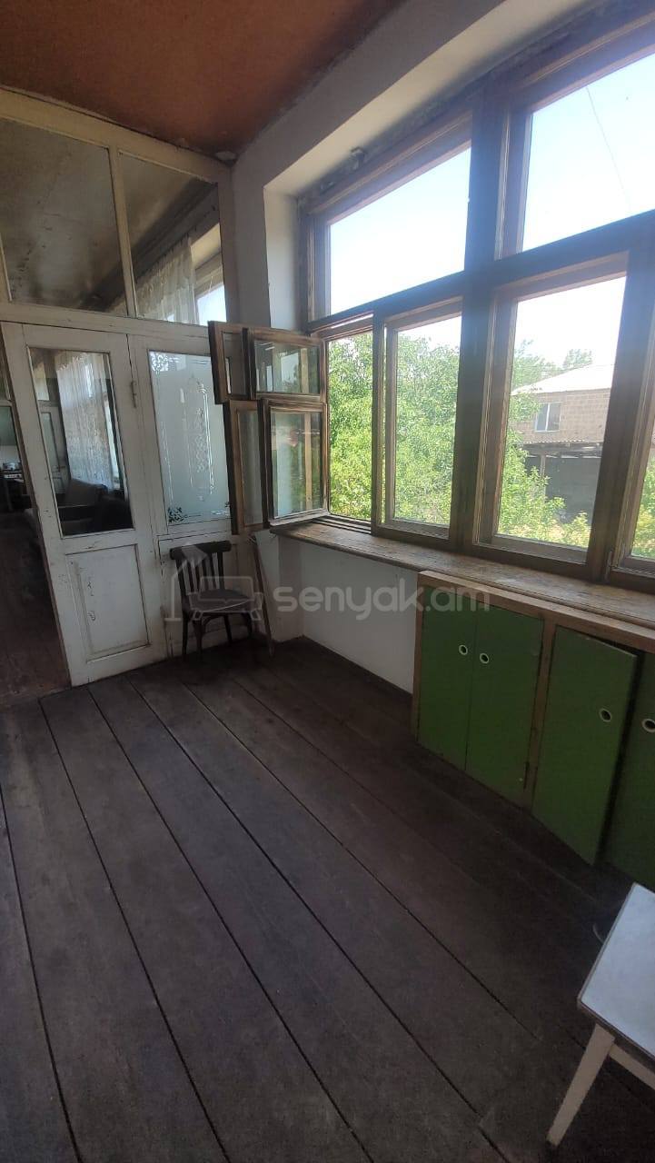 5 Սենյականոց Սեփական Տուն, 240քմ, Նորմալ Վիճակում