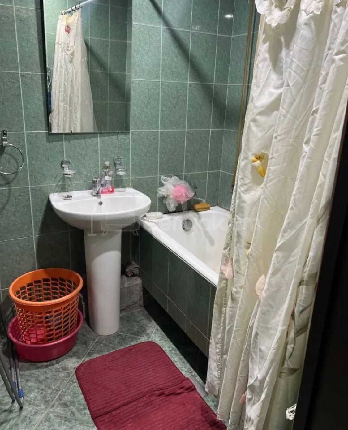 4 Սենյականոց Բնակարան, 97քմ, 9/9 հարկ, Կոսմետիկ Վերանորոգված