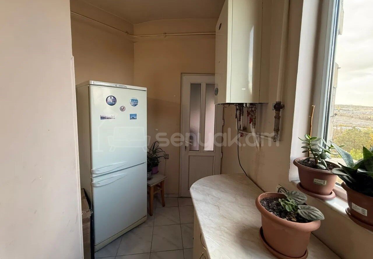 2 Սենյականոց Բնակարան, 61քմ, 3/12 հարկ, Նորմալ Վիճակում