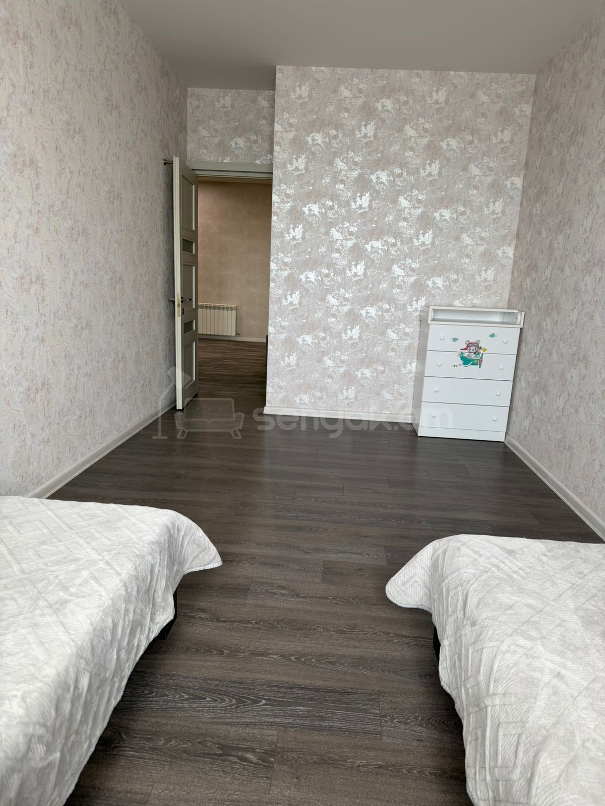 3 Սենյականոց Բնակարան Նորակառույցում, 130քմ, 8/11 հարկ, Կապիտալ Վերանորոգված