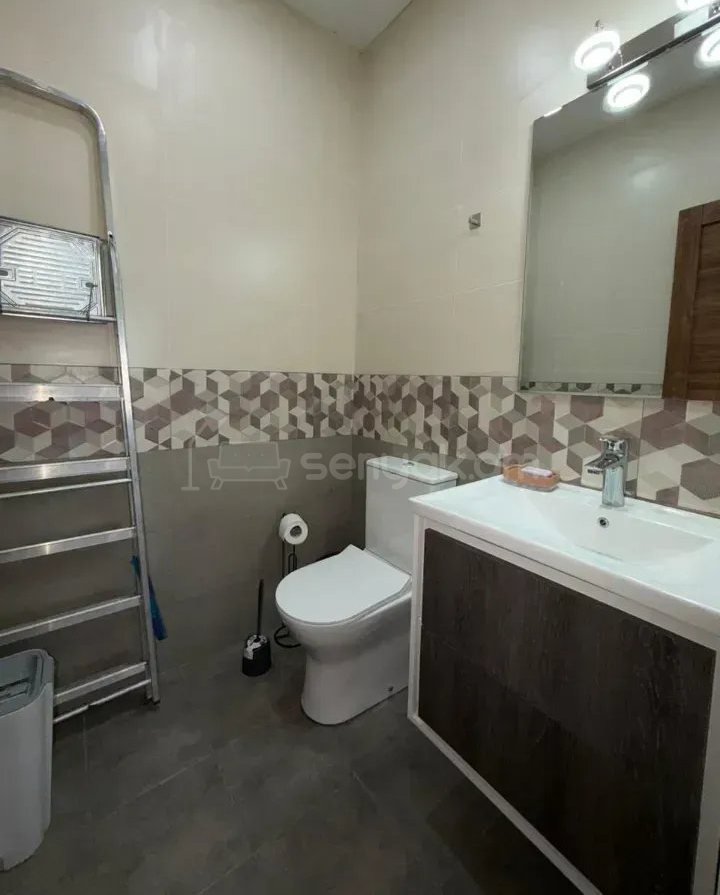 3 Սենյականոց Բնակարան Նորակառույցում, 100քմ, 16/17 հարկ, Կապիտալ Վերանորոգված
