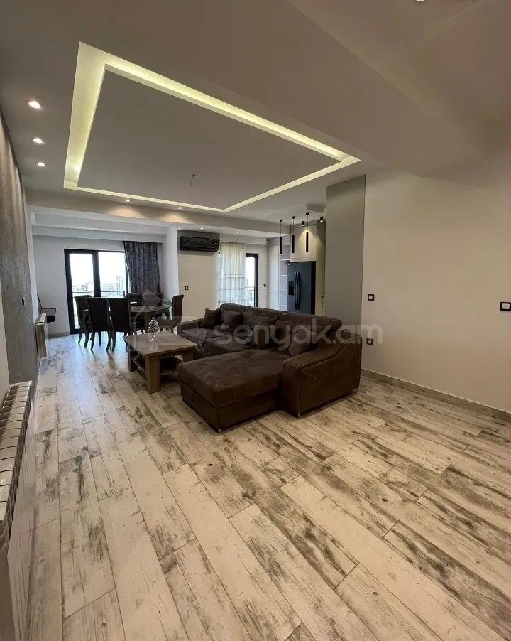 3 Սենյականոց Բնակարան Նորակառույցում, 87քմ, 5/8 հարկ, Դիզայներական Վերանորոգված