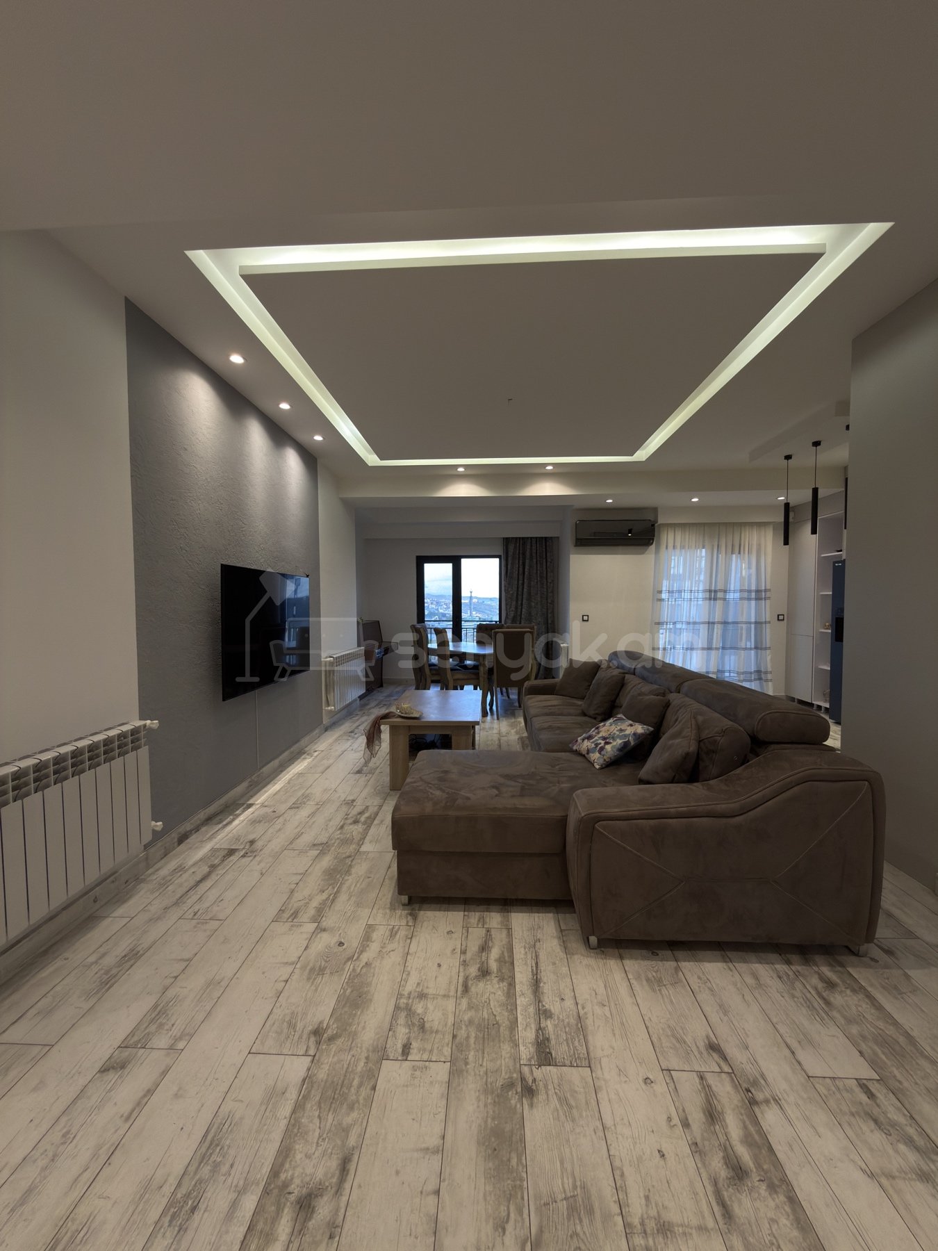 3 Սենյականոց Բնակարան Նորակառույցում, 87քմ, 5/8 հարկ, Դիզայներական Վերանորոգված