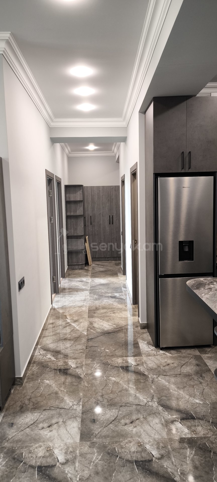 3 Սենյականոց Բնակարան Նորակառույցում, 77քմ, 1/4 հարկ, Դիզայներական Վերանորոգված