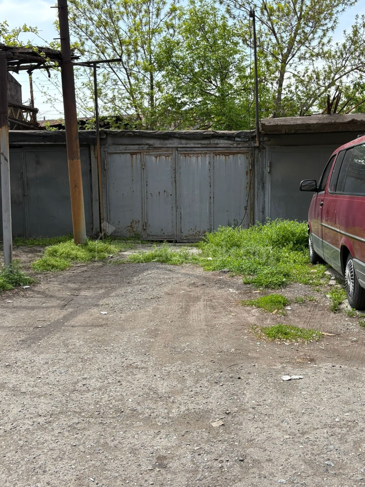 3 Սենյականոց Բնակարան Քարե Շենքում, 80քմ, 2/5 հարկ, Կապիտալ Վերանորոգված
