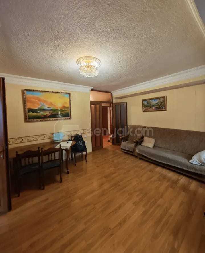 3 Սենյականոց Բնակարան, 70քմ, 8/14 հարկ, Կապիտալ Վերանորոգված