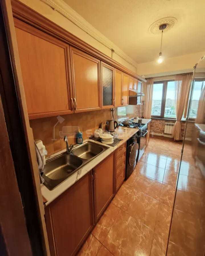 3 Սենյականոց Բնակարան, 70քմ, 8/14 հարկ, Կապիտալ Վերանորոգված